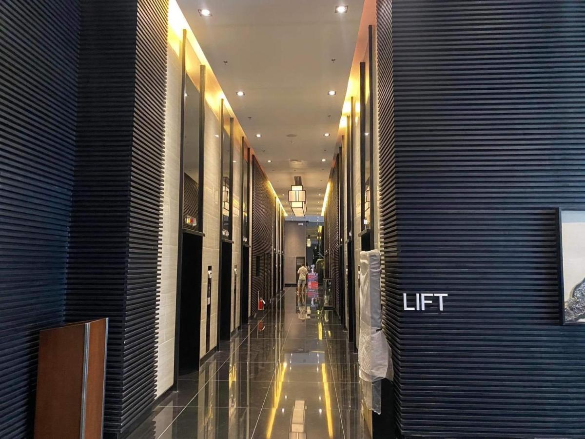 Air Residences Manila Esterno foto